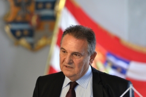 Telegram sućuti obitelji Bandić u ime predsjednika Radimira Čačića