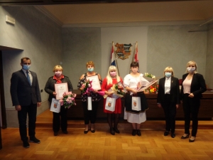 Verici Pantaler javno priznanje &bdquo;Ženska kreativnost u ruralnom životu&ldquo;