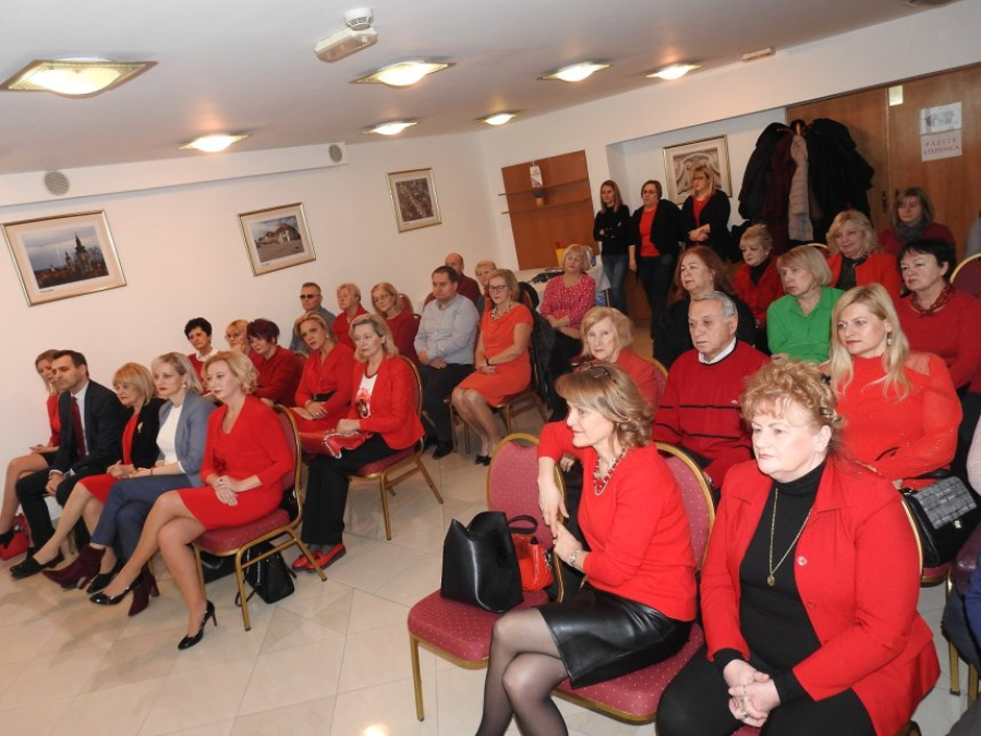 Reformisti u Varaždinu, Martinčević u Saboru obilježili &bdquo;Dan crvenih haljina&ldquo;